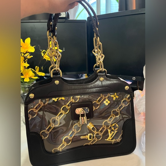Louis Vuitton Handbags - SOLD $800 Authentic LV Cabas satchel. Really pretty.